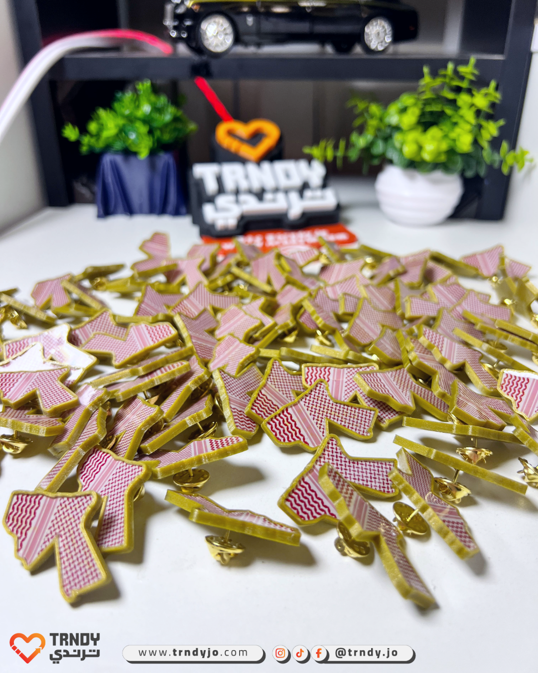 BroochMe - Customized 3D Brand Brooch (Bulks)