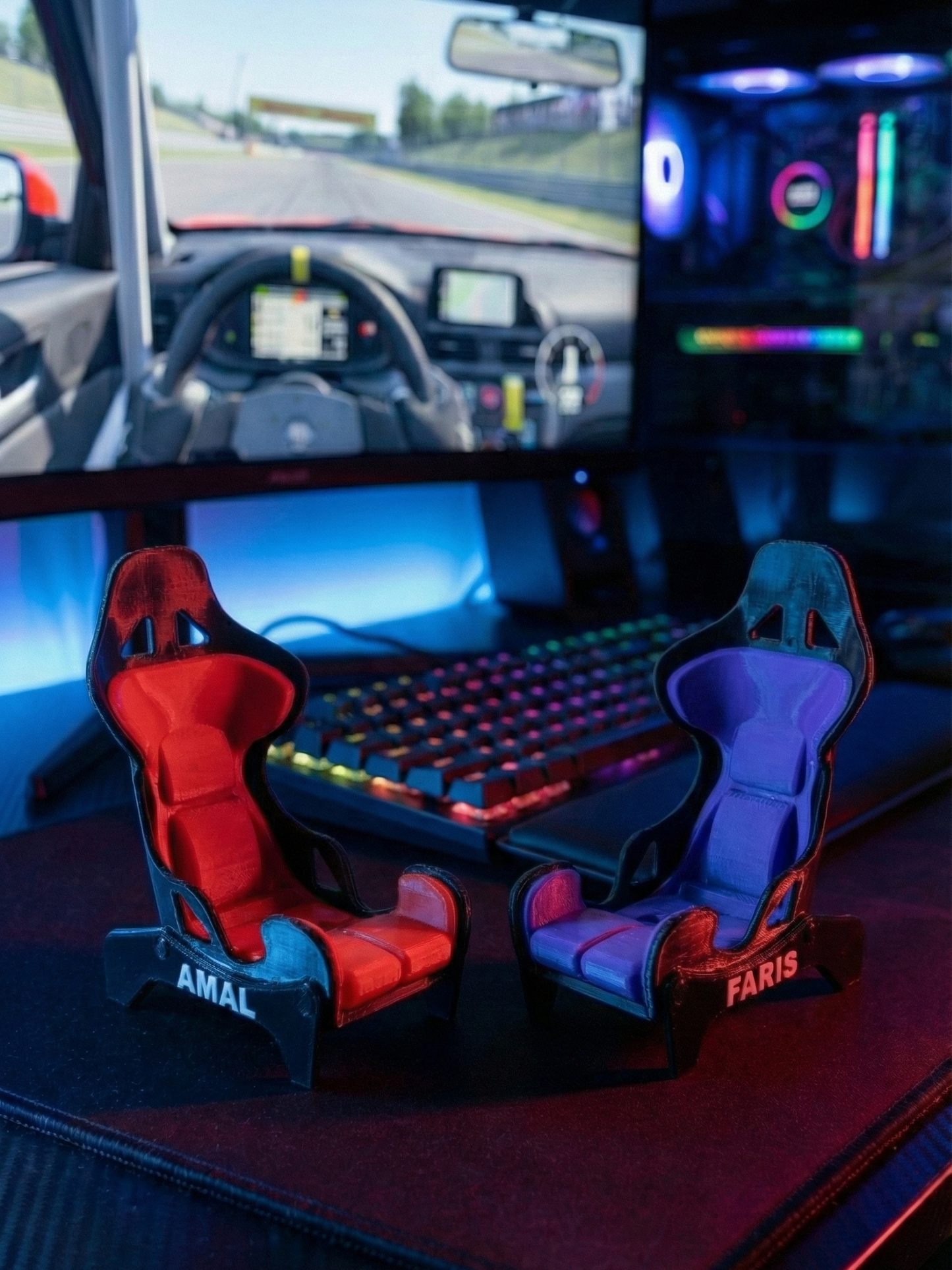 Racing Car Seat - Customized Mobile Stand