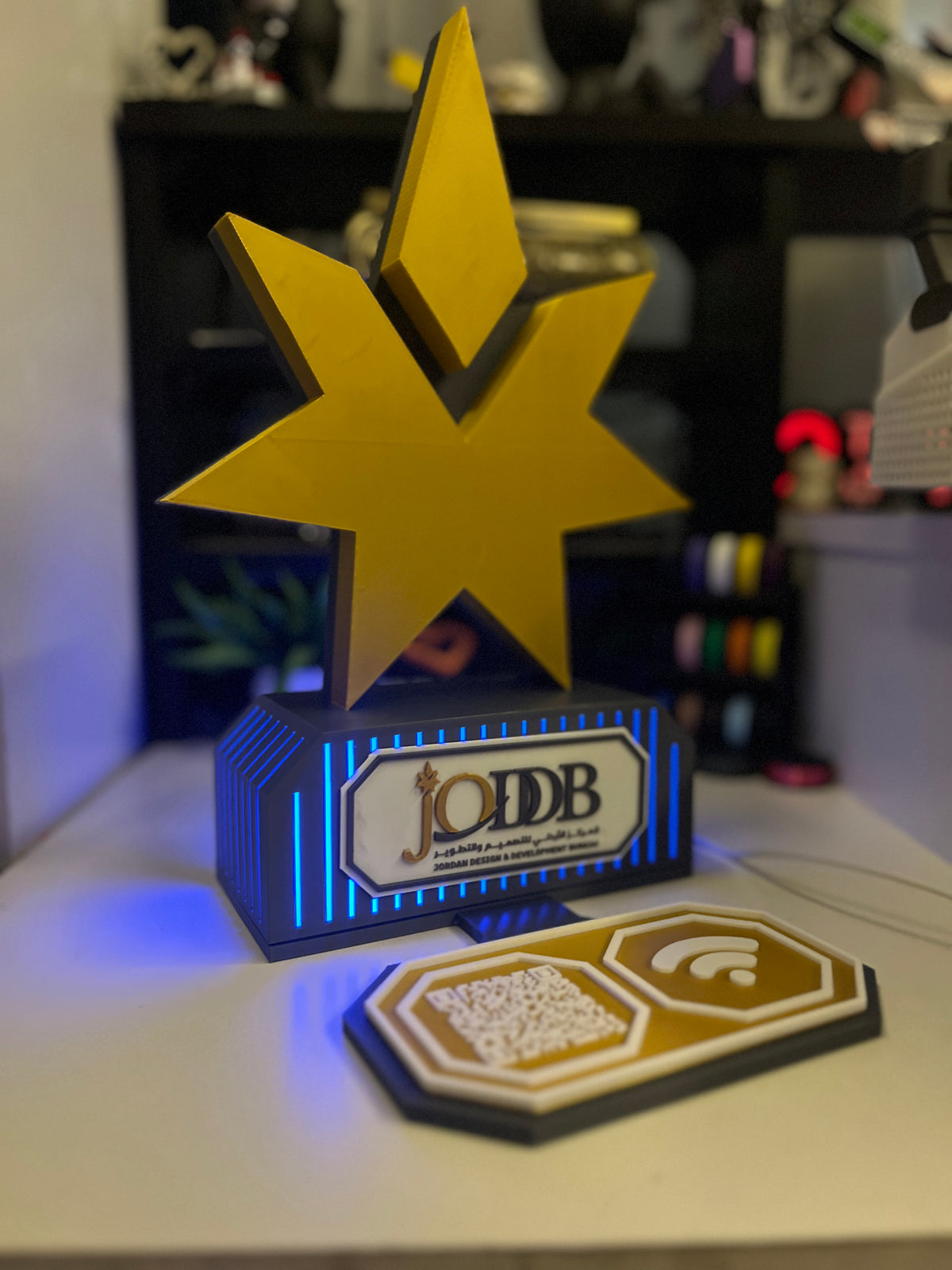 3D Logo Smart Stand - NFC & QR code