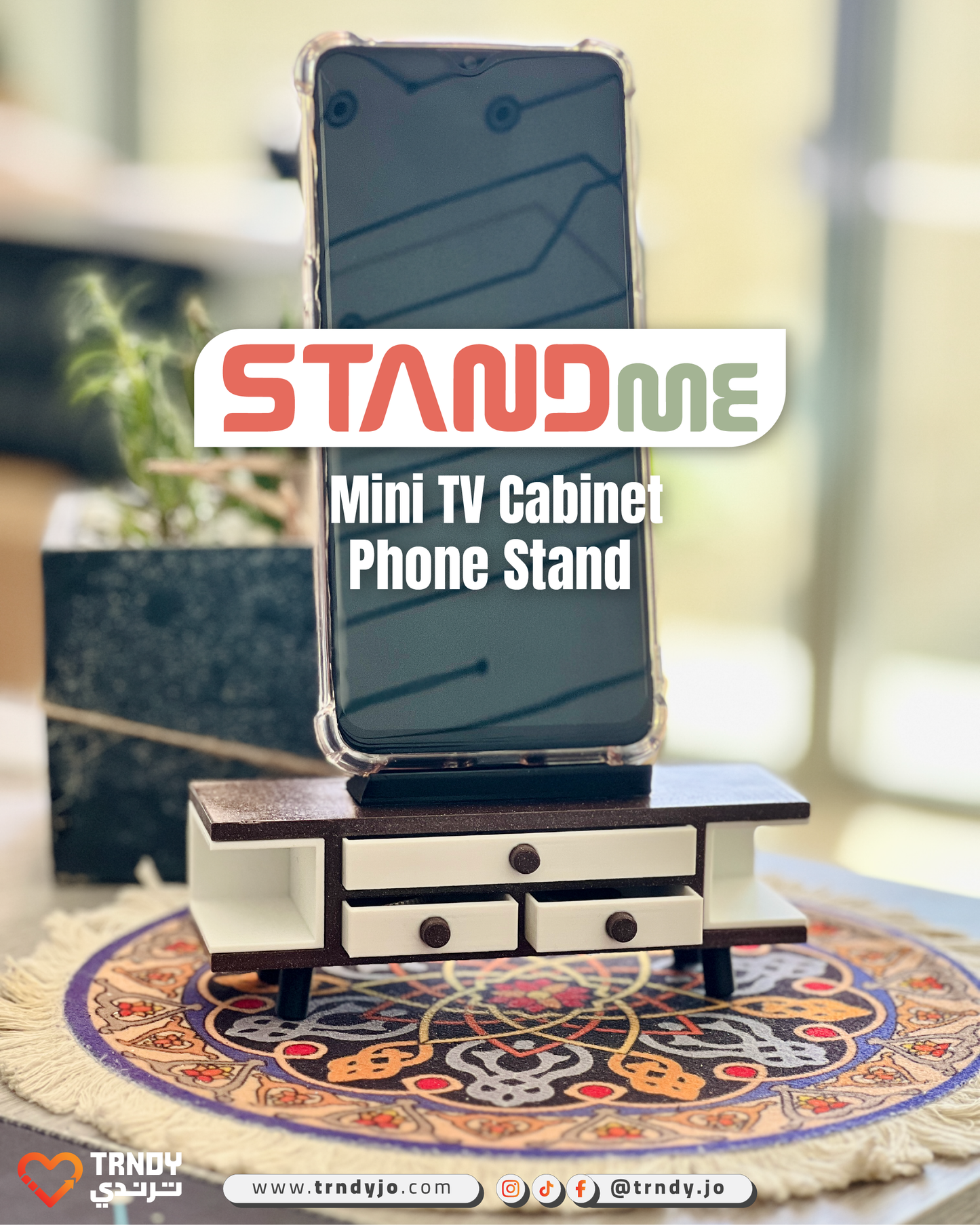 StandMe Vintage – Mini TV Cabinet Phone Stand