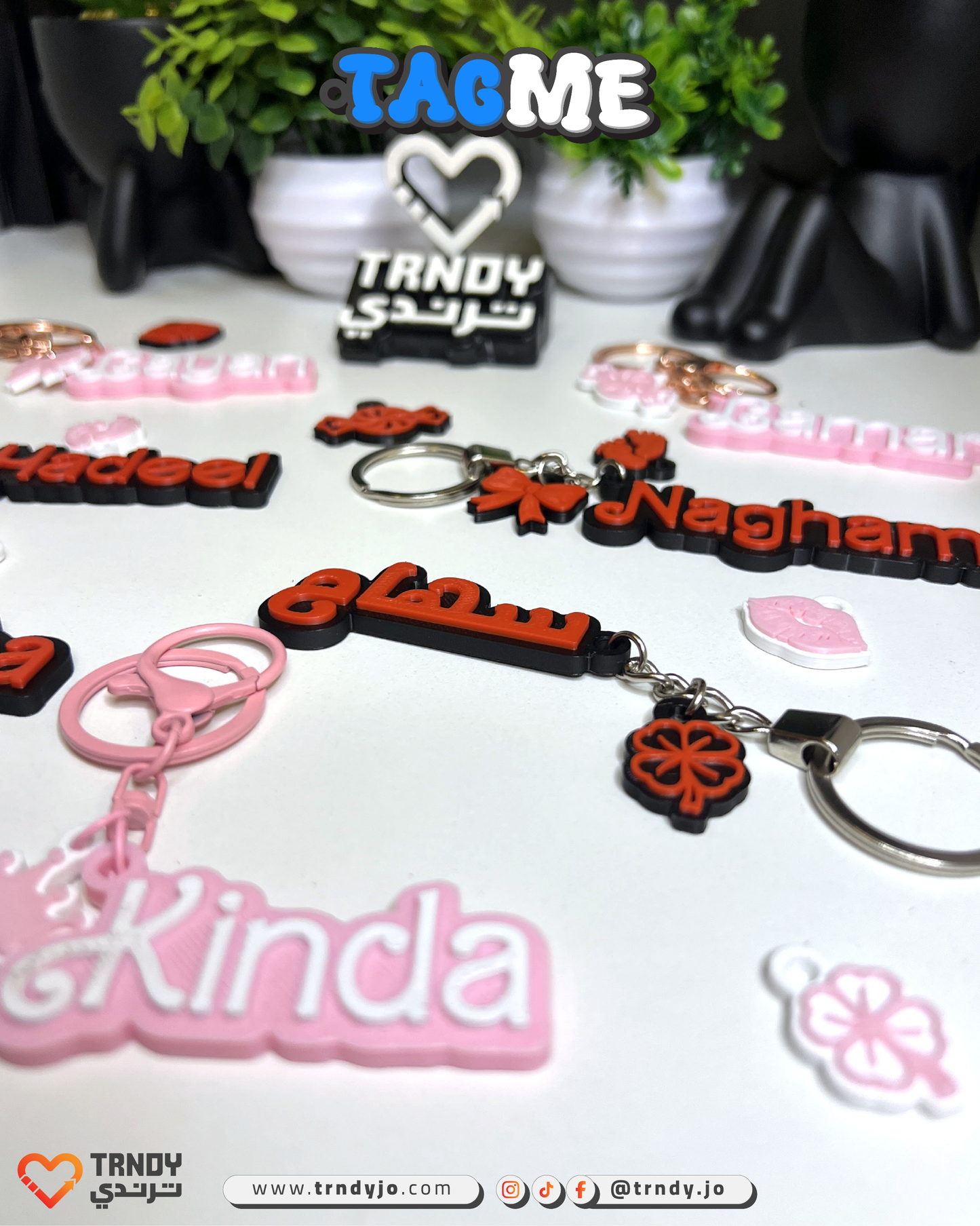 TagMe Name - Customized Female Name Keychain 👧🏻