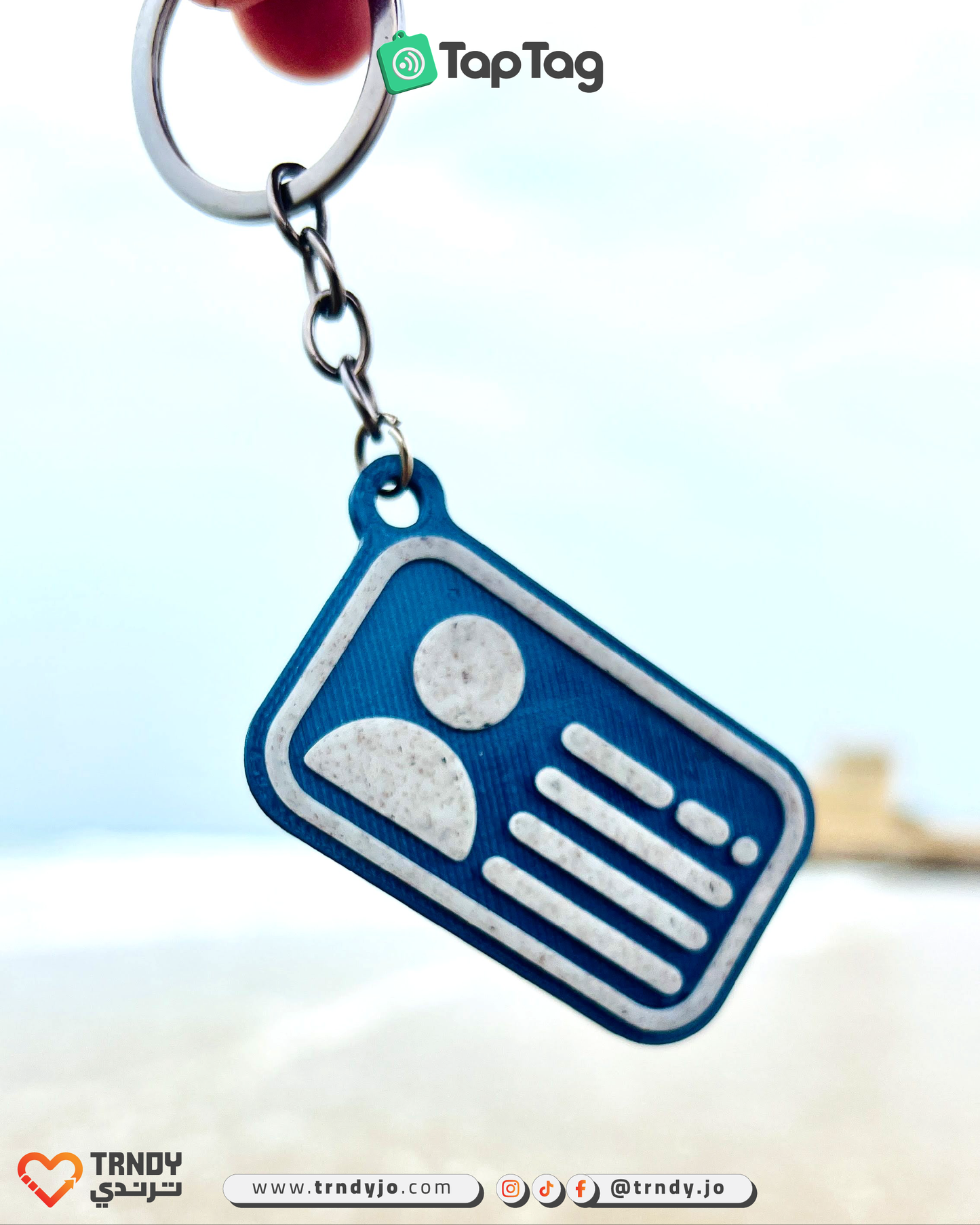 TapTag - Business card NFC Keychain