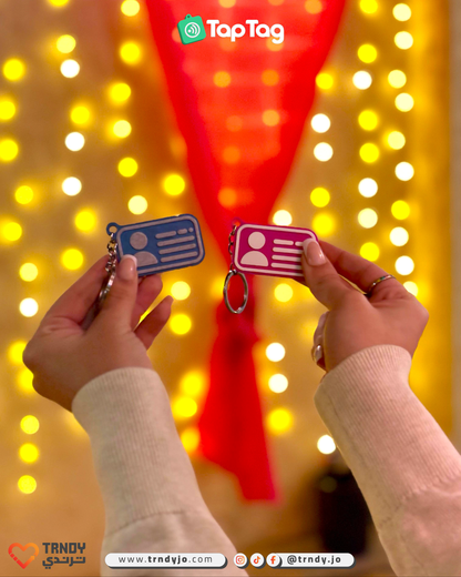 TapTag - Business card NFC Keychain