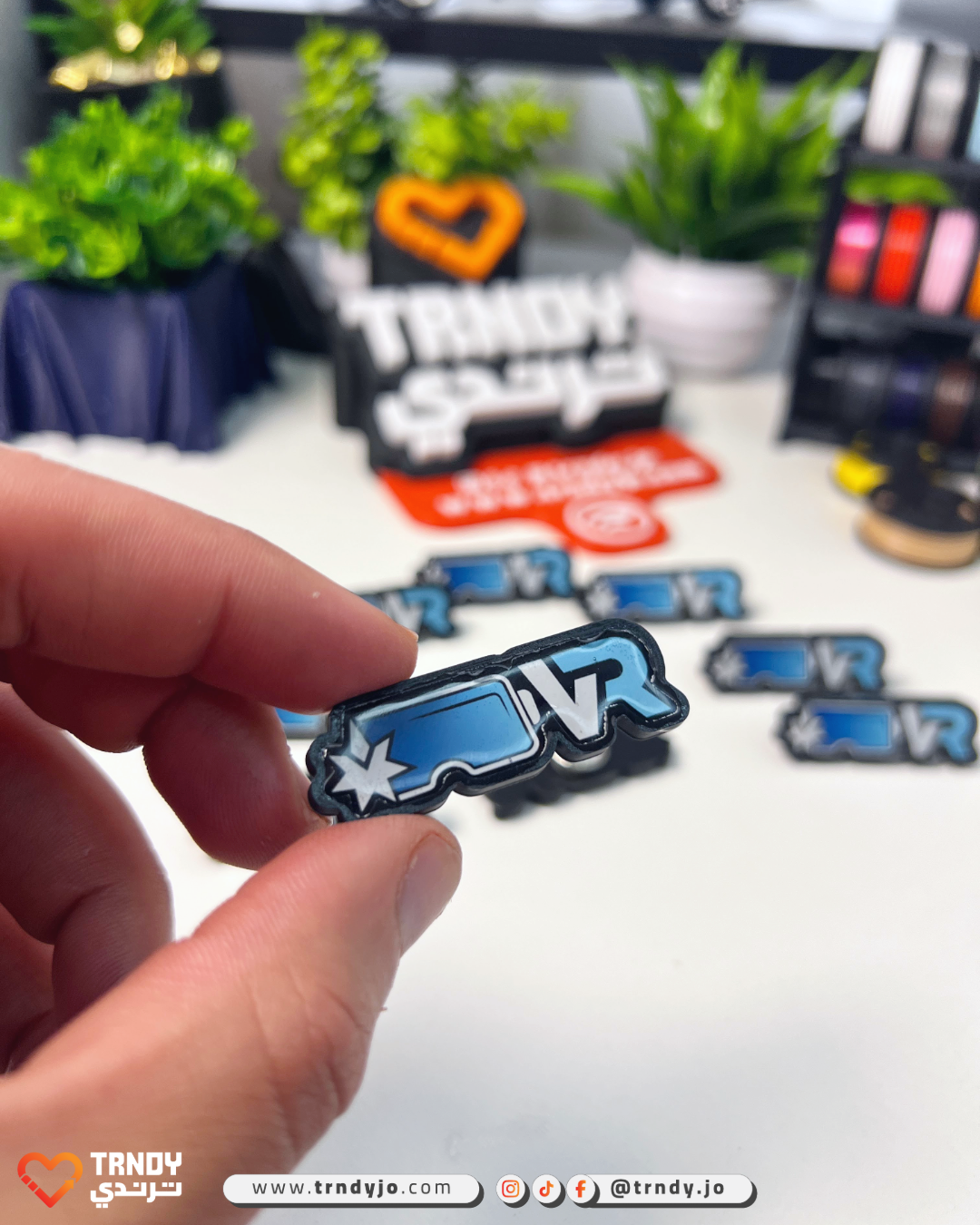 BroochMe - Customized 3D Brand Brooch (Bulks)
