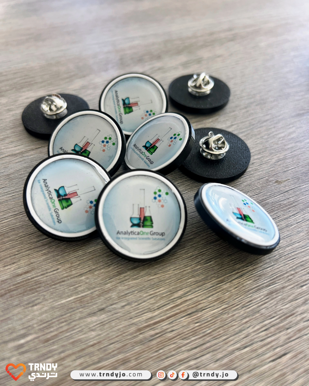 BroochMe - Customized 3D Brand Brooch (Bulks)